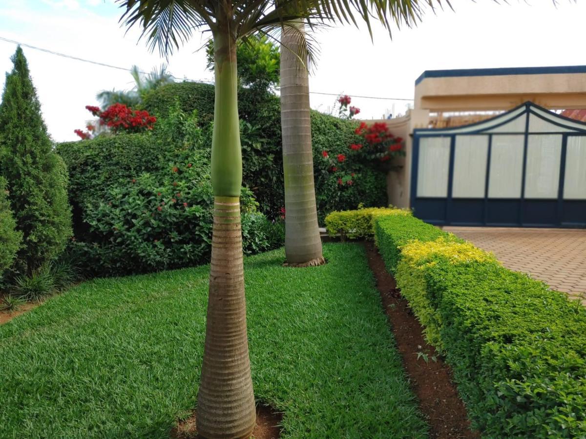 Ikaze B&B Kigali Extérieur photo